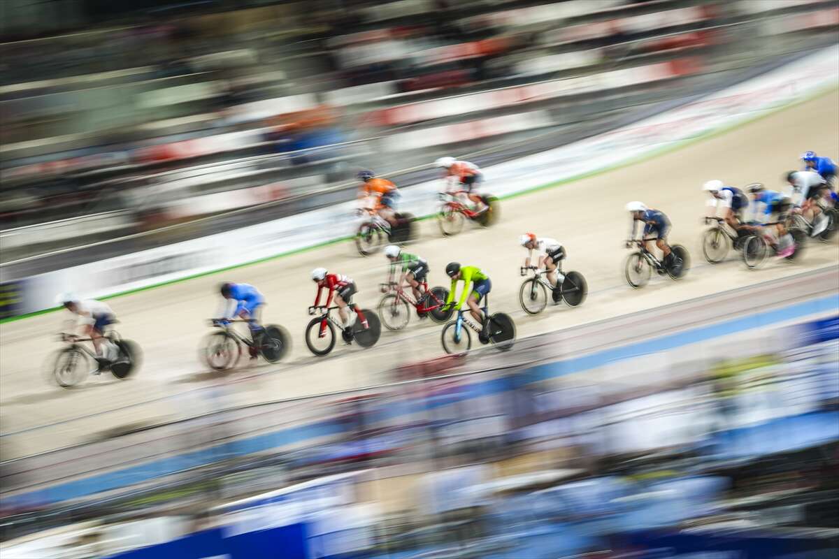 Konya Olimpik Veledromu’nda üçüncü gün yarışları başladı 11